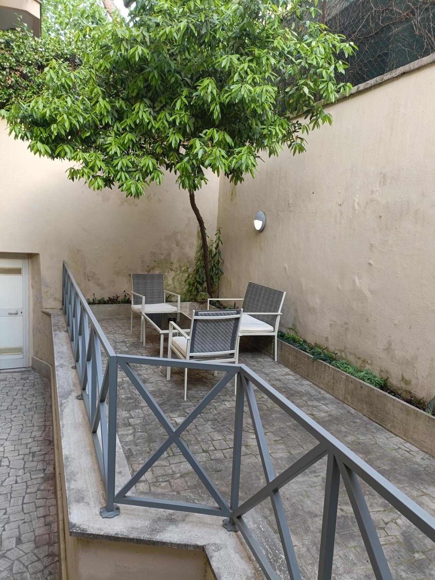 City Break Nomentana Rome Buitenkant foto
